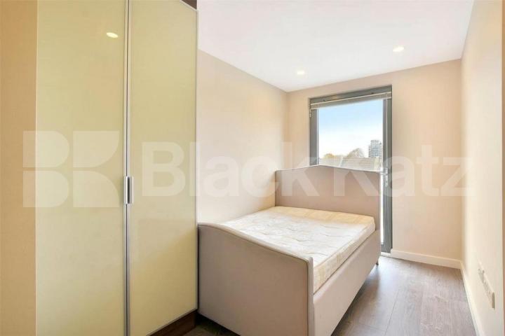 Modern 4 bedroom within a new development close to shoreditch Park Mintern Street, Shoreditch Park